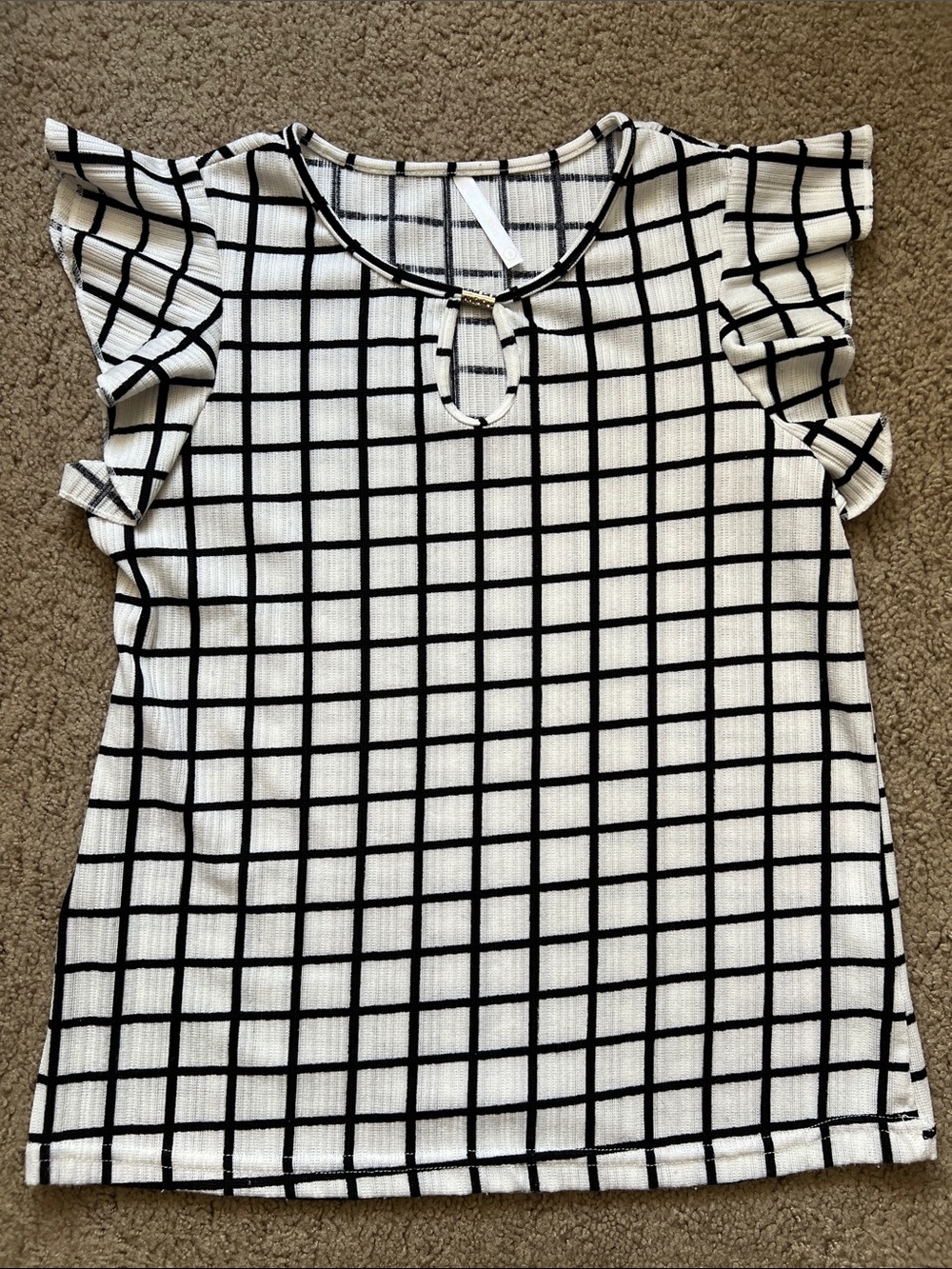 Women’s Black & White Ruffle Sleeve Top